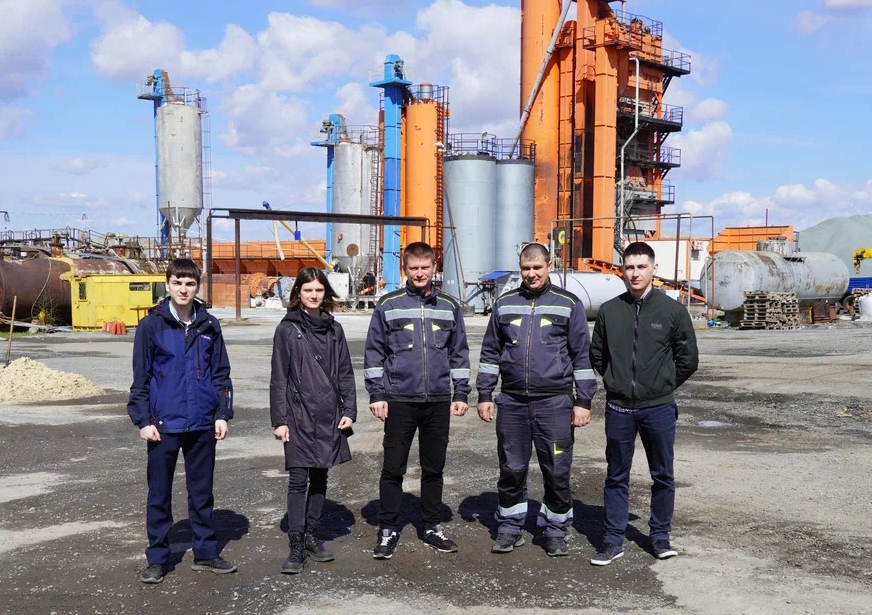 В Ульяновской области для студентов организовали экскурсию на асфальтобетонный завод АО «Ульяновсктрансстрой»